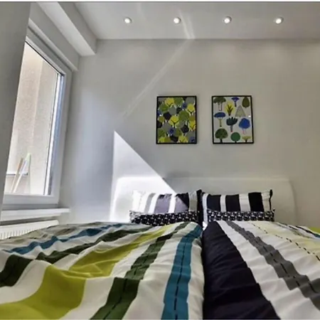 Another Apartment *