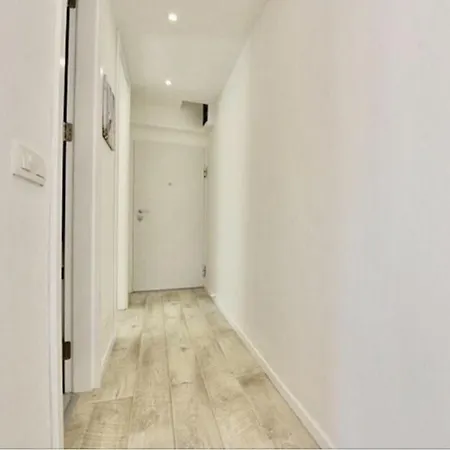Another Apartment *
